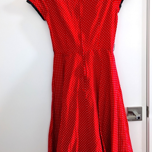 Stop Staring Red Polkadot - Picture 3 of 4